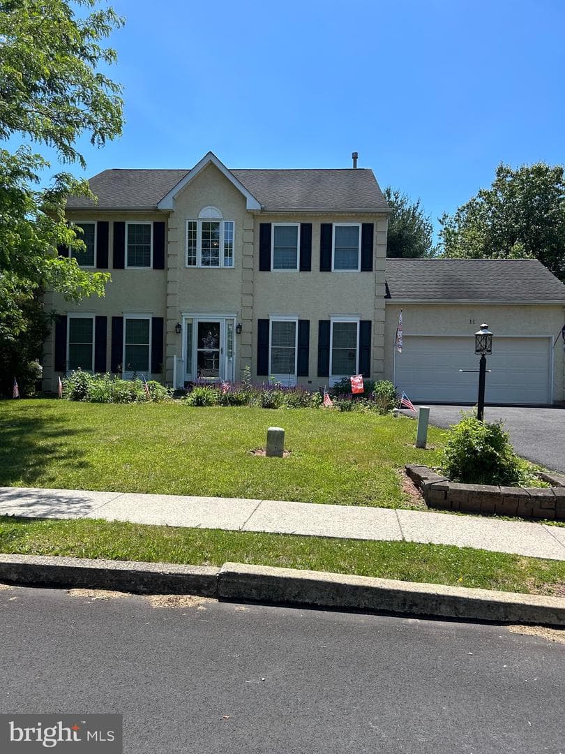 11 Kendall Lane photo 1