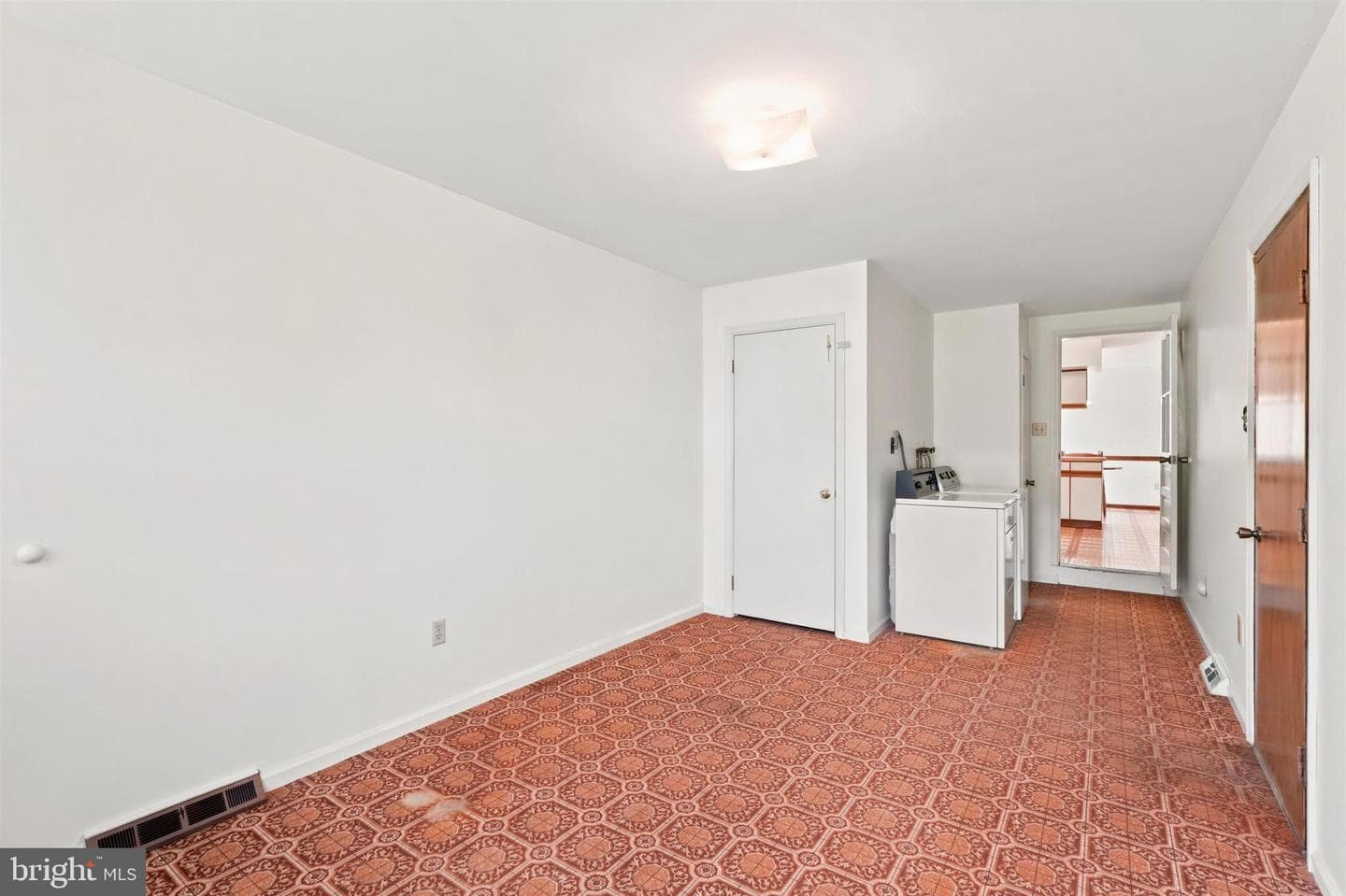 2029 Hoffmansville Road photo 13