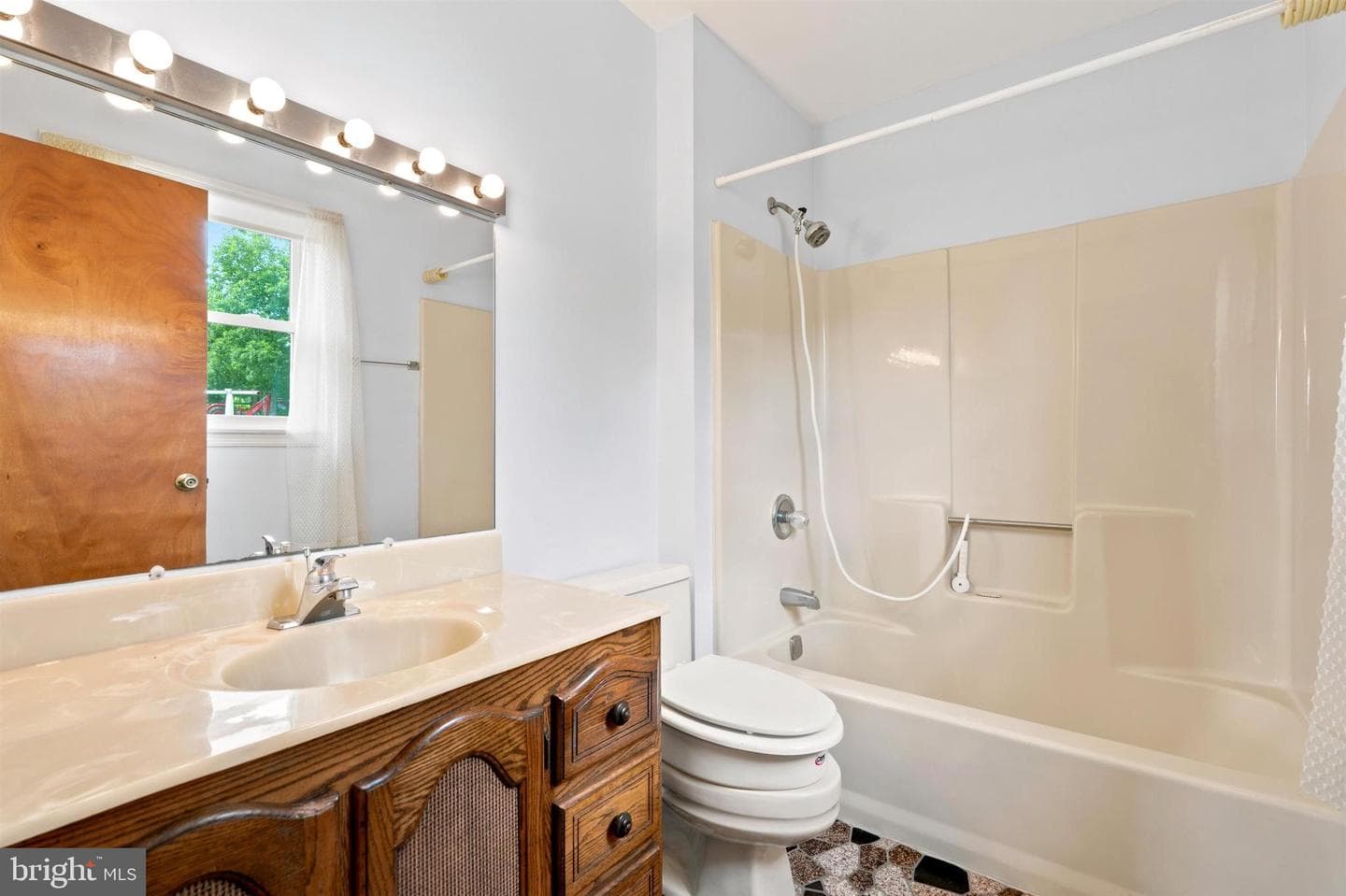 2029 Hoffmansville Road photo 17