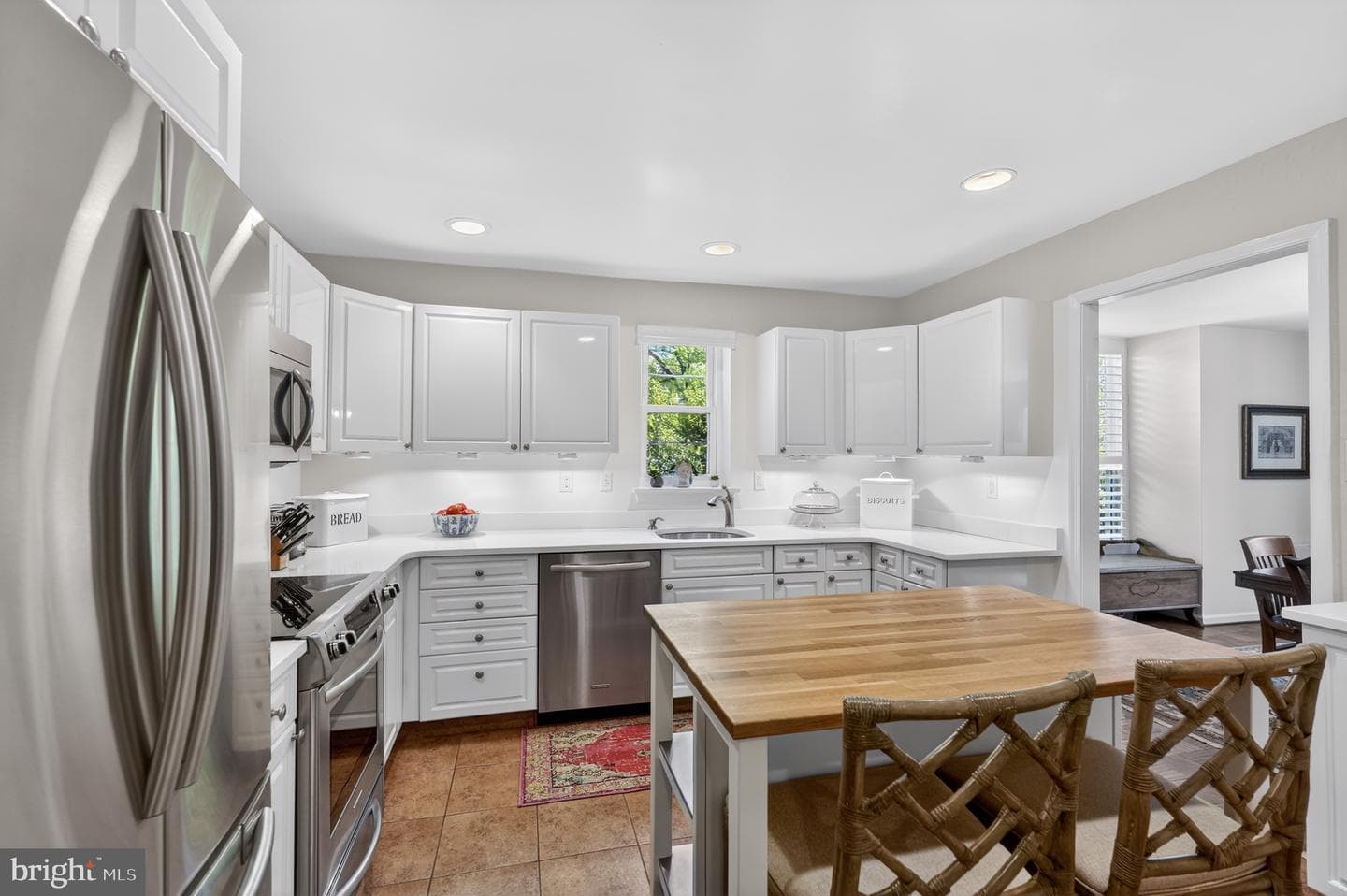 264 Montgomery #202 photo 8