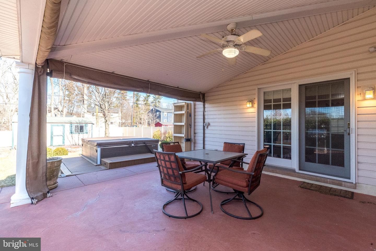 612 Argyle Avenue photo 36