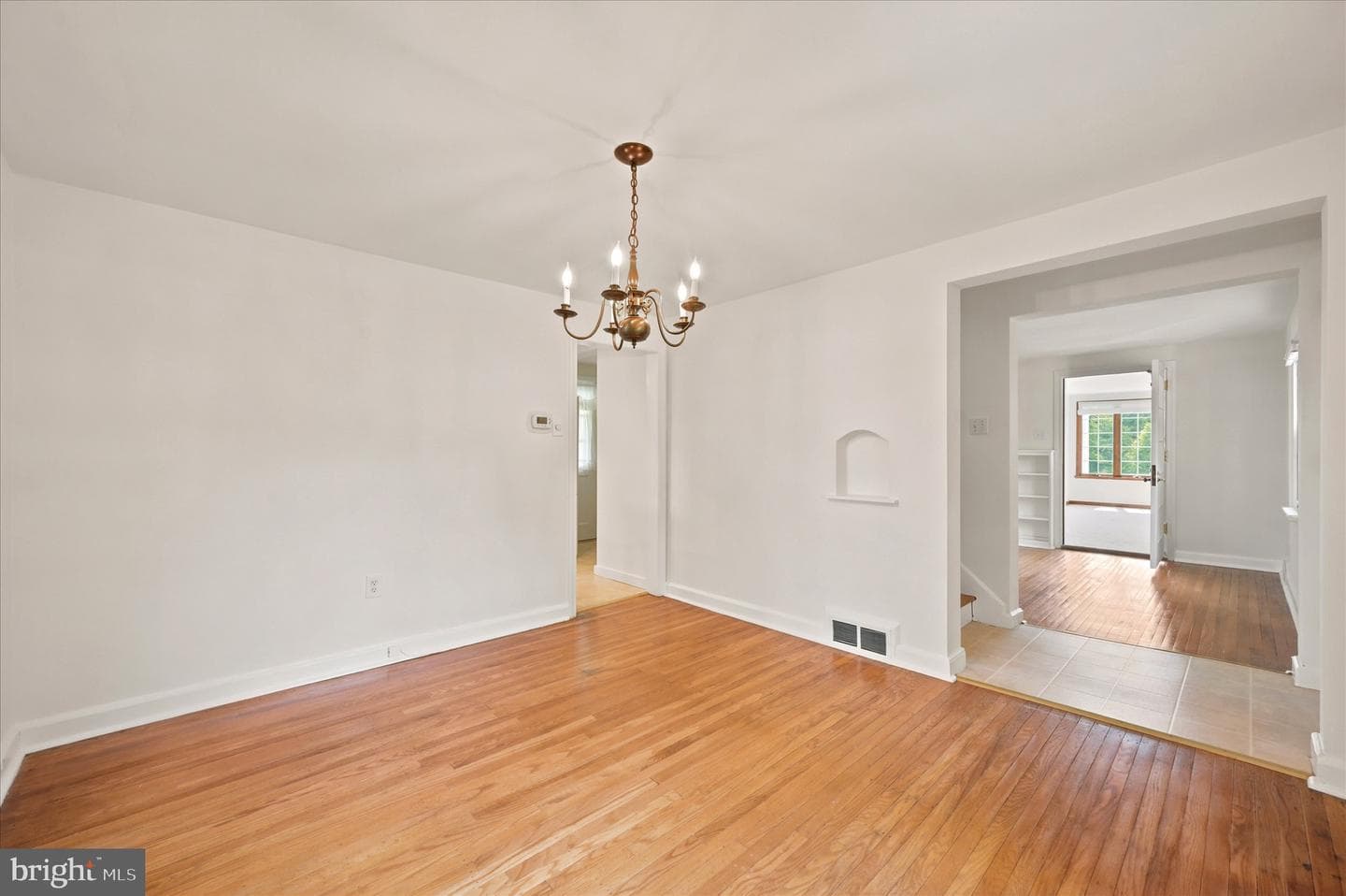 901 E Mermaid photo 10