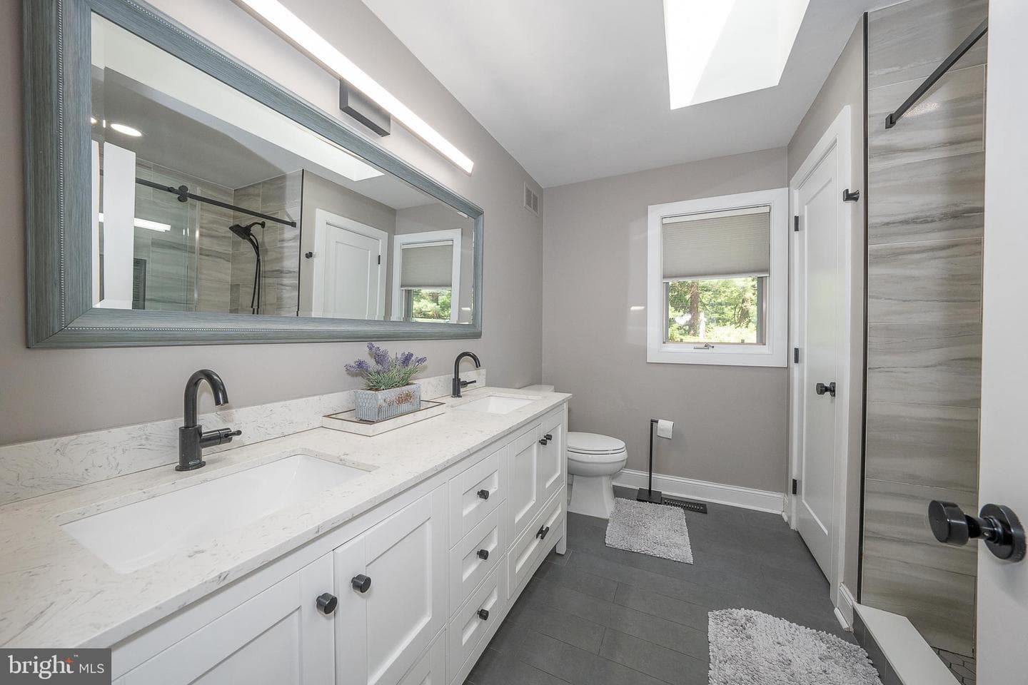 1551 Washington Lane photo 21