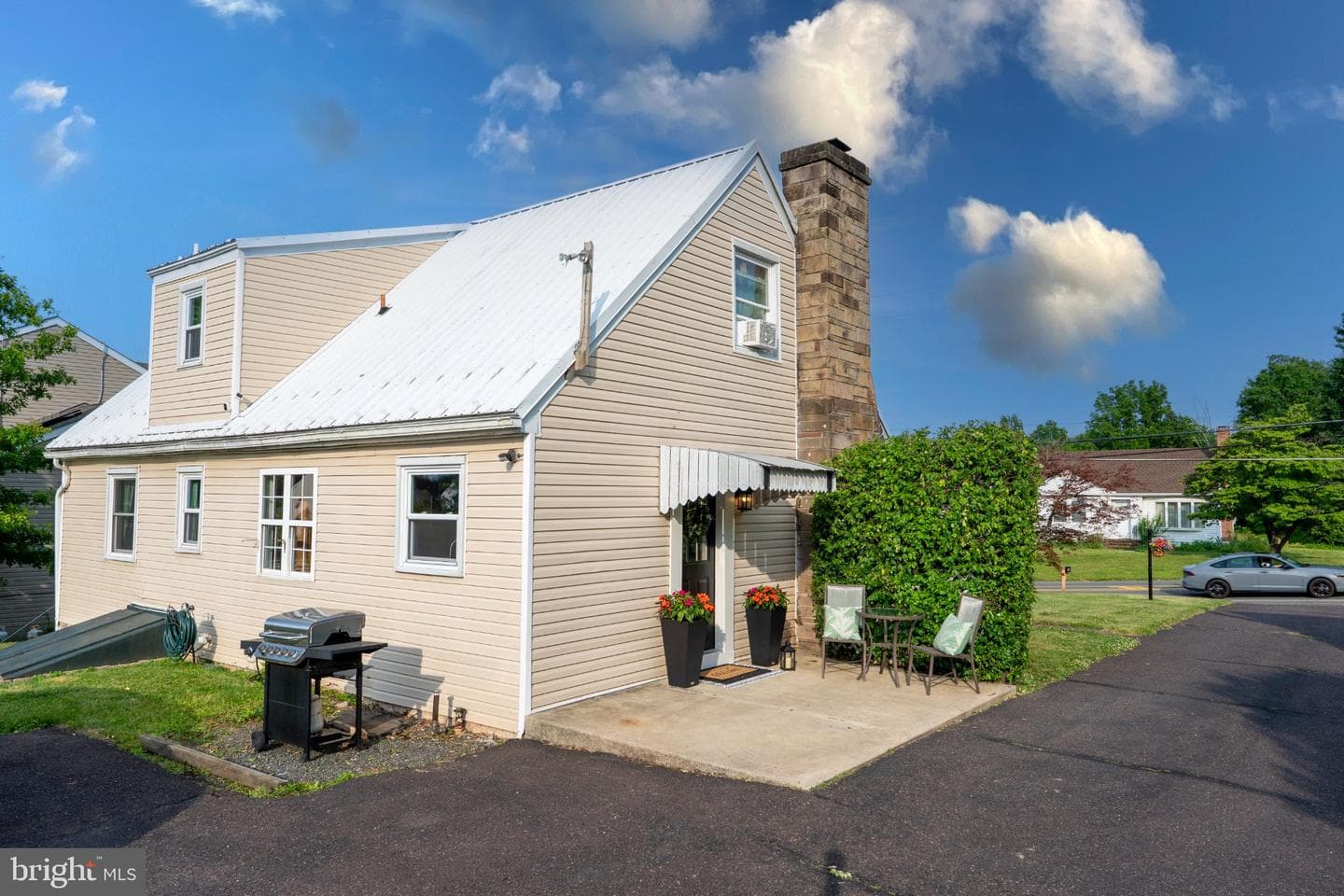 2313 N Charlotte Street photo 40