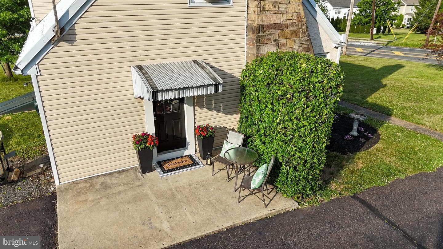 2313 N Charlotte Street photo 42