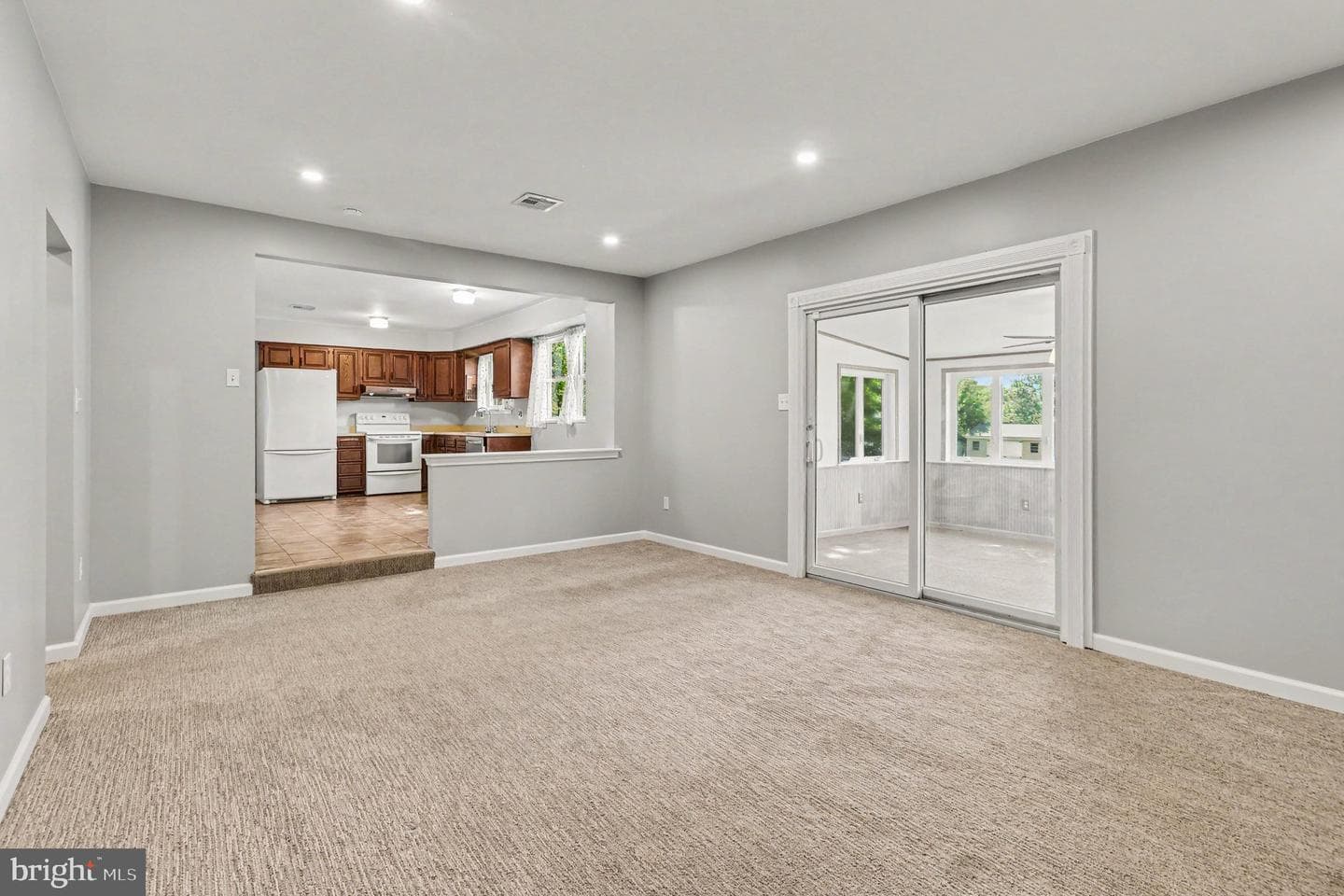 208 N Trooper Road photo 24