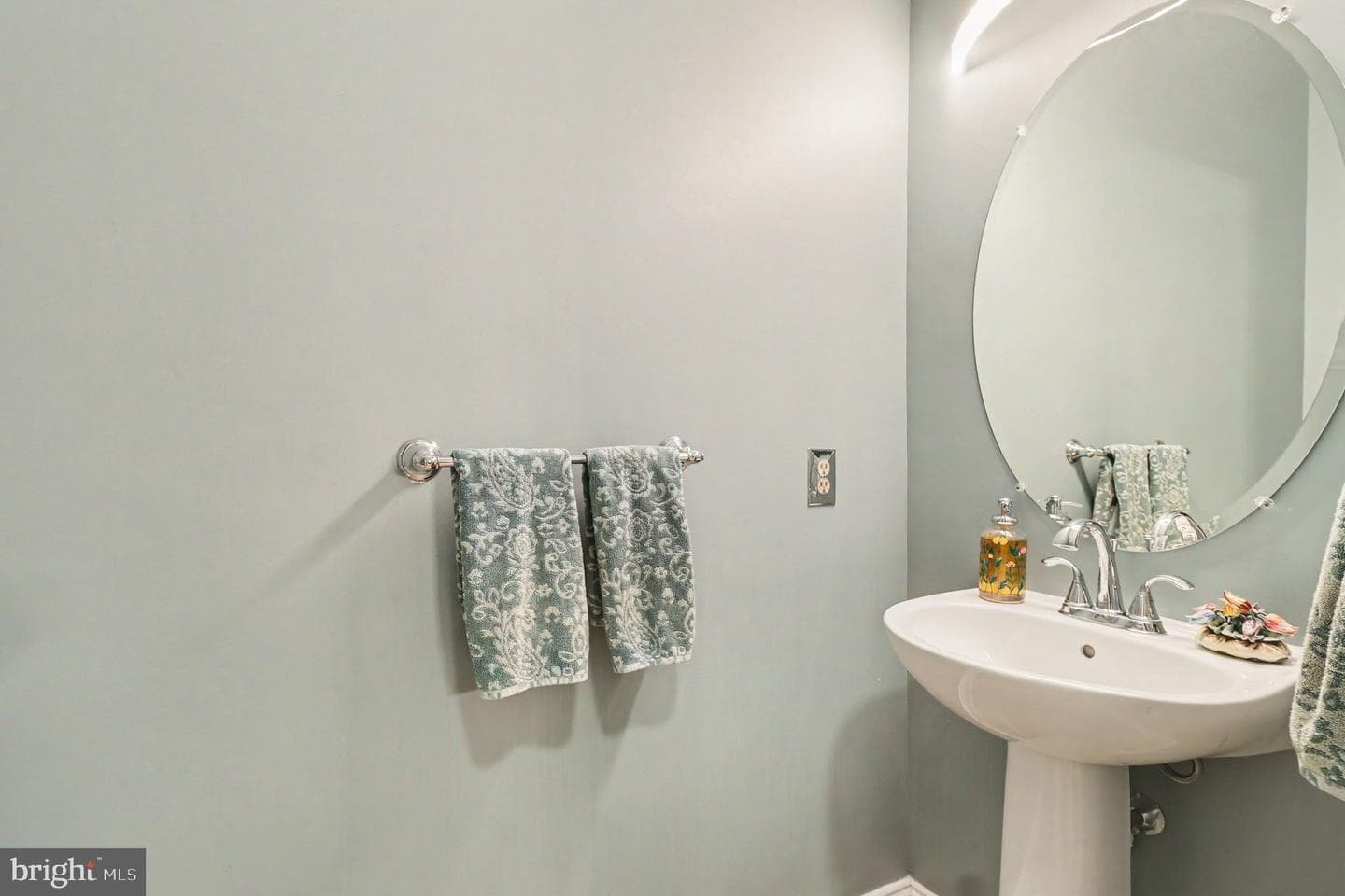 131 Meadow View Lane photo 17