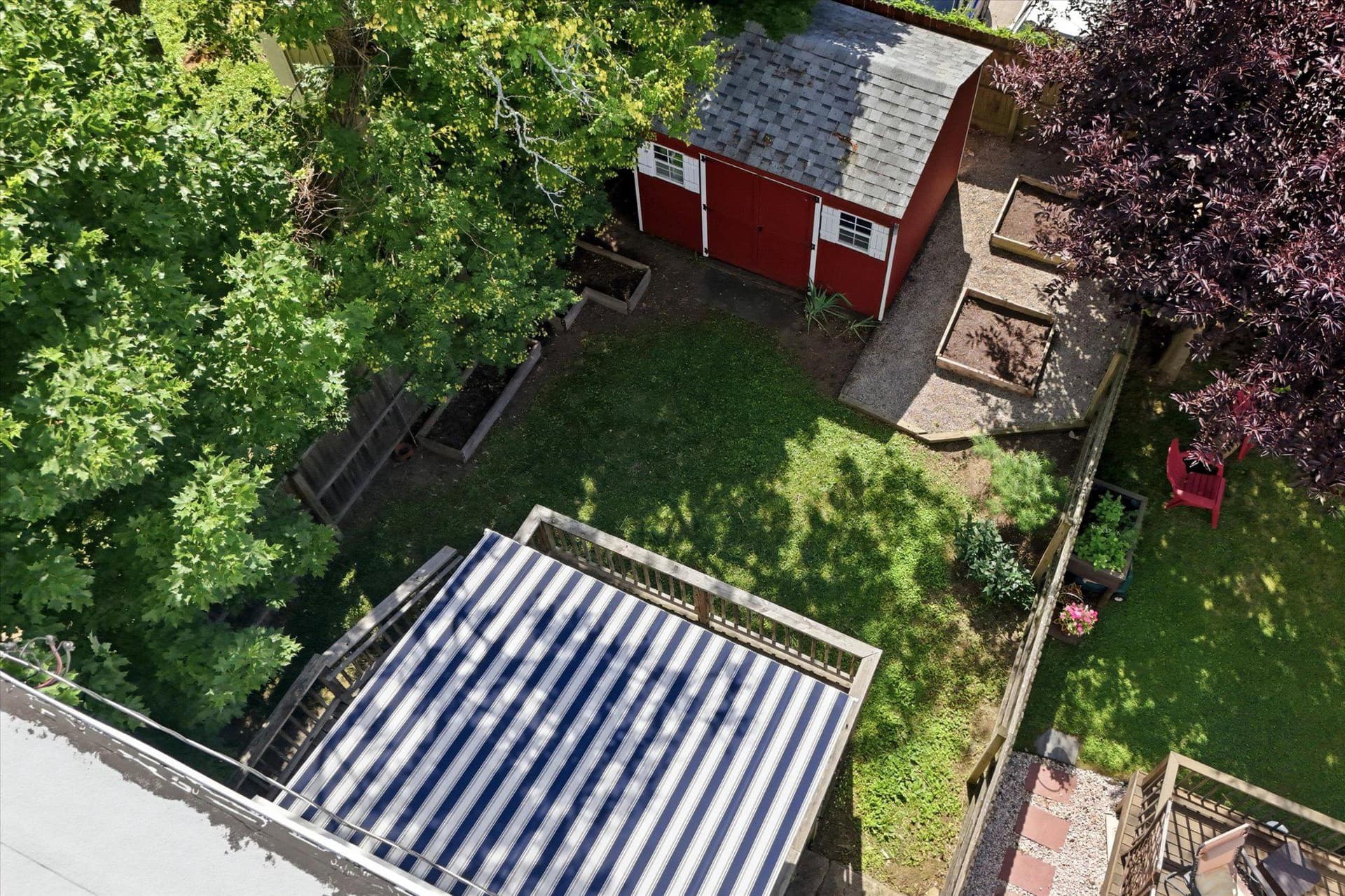 129 Harrison Avenue photo 18