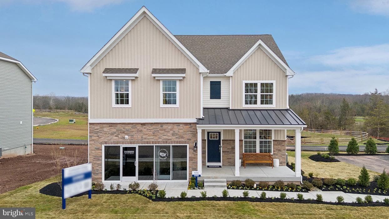 3045 Abigail Way photo 3