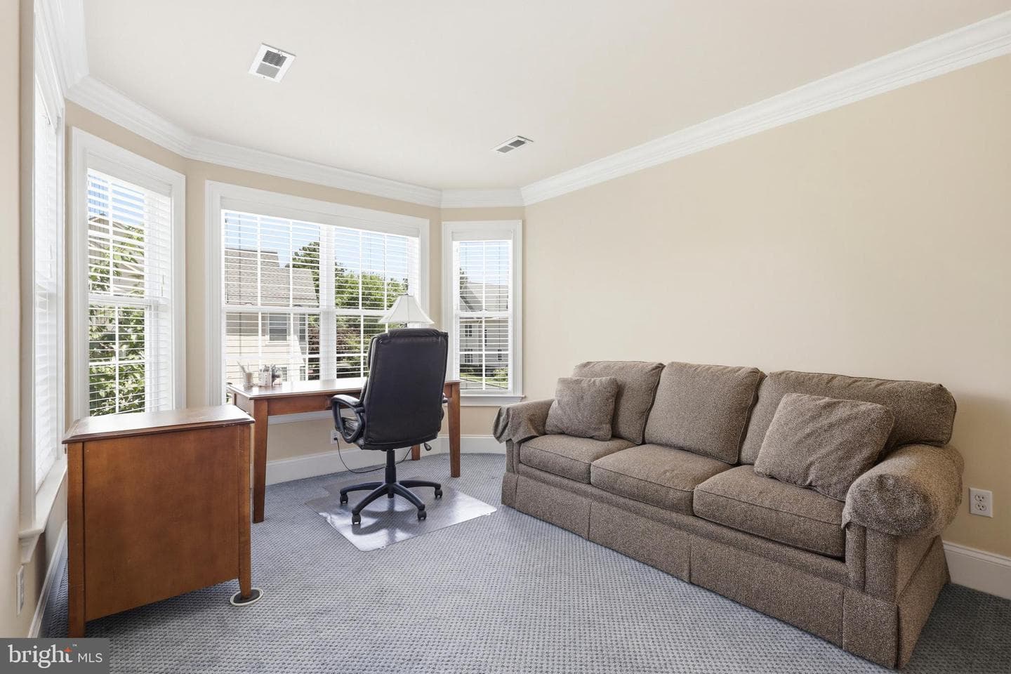 16 Jefferson Crossing Boulevard photo 22