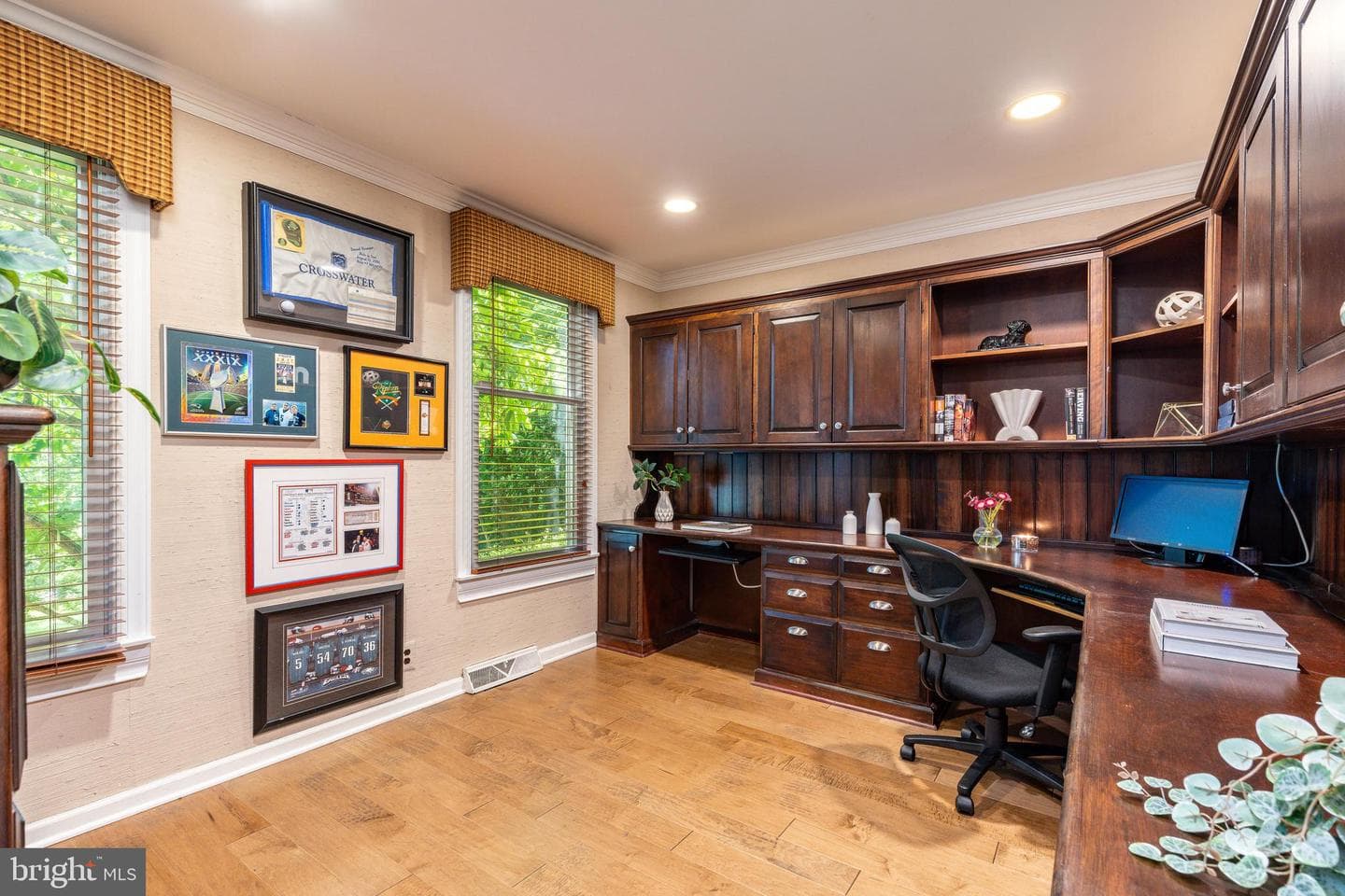 2047 Stone Ridge Lane photo 7