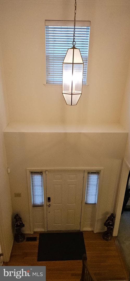 101 Tennyson Lane photo 5