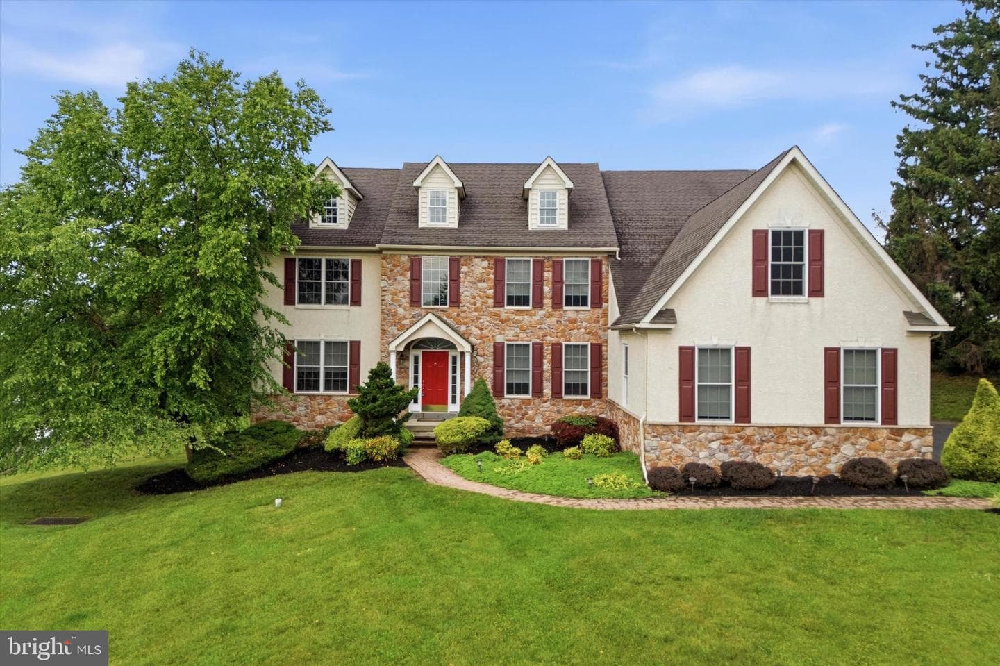1008 Plymouth Road photo 2