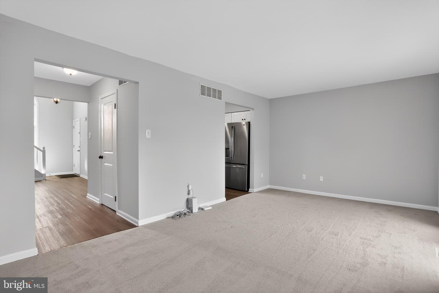501 Somerset Court photo 11