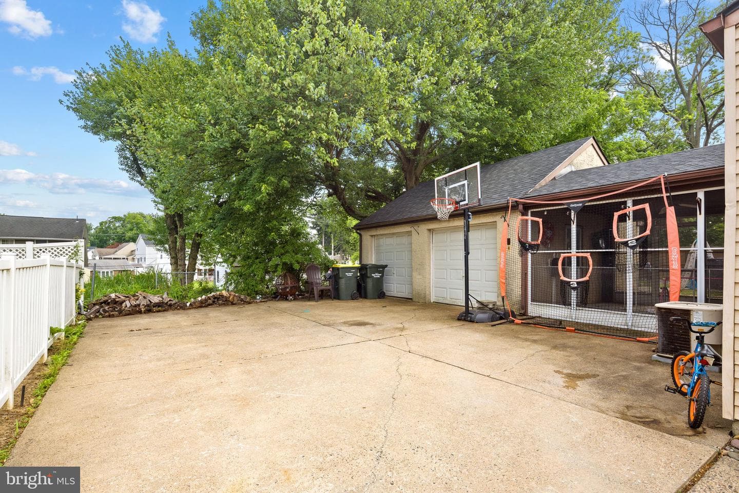 209 Castello Avenue photo 14