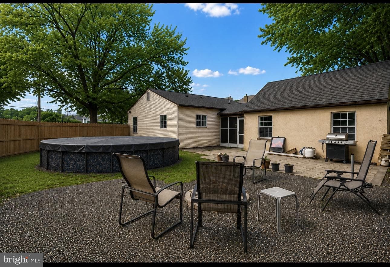 209 Castello Avenue photo 15