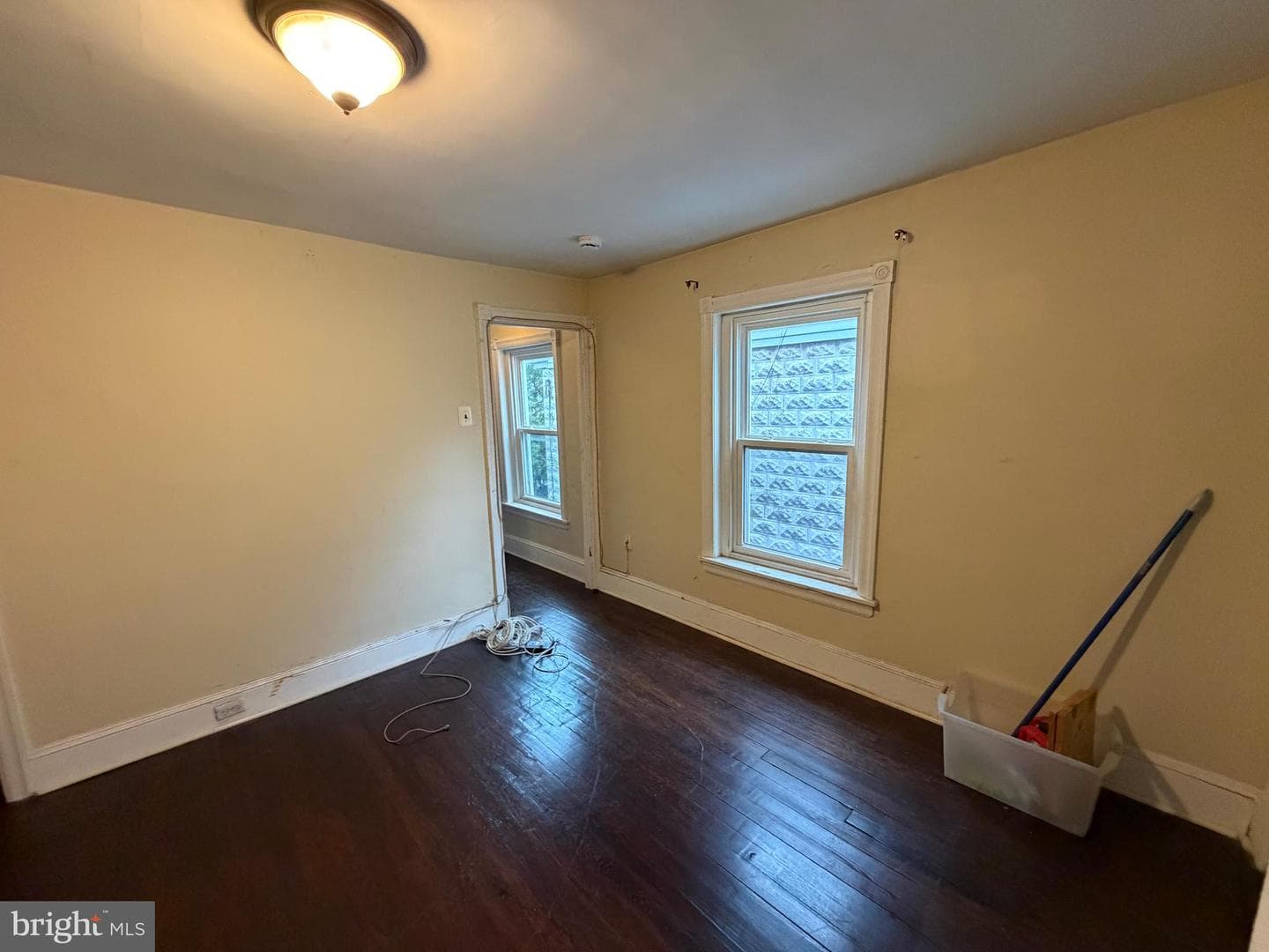 120 W 7th Avenue photo 4