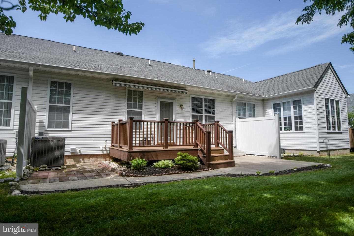 1503 Tarrington Way photo 12