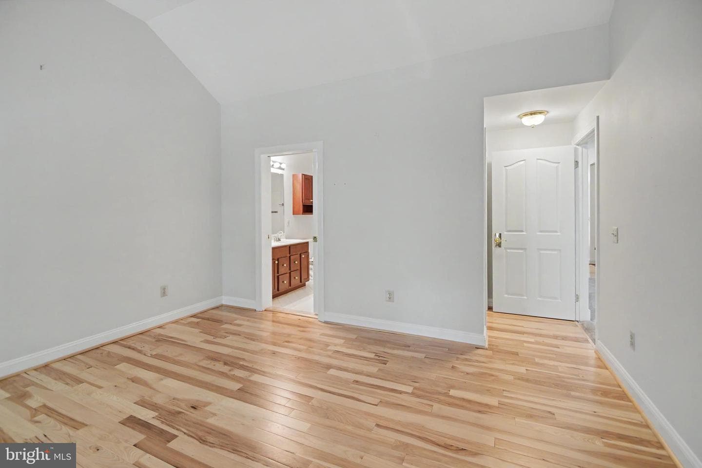 1503 Tarrington Way photo 27