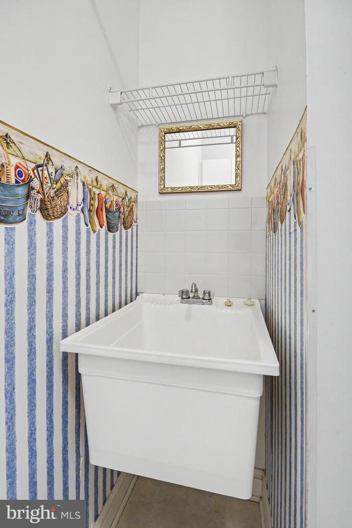 1503 Tarrington Way photo 33