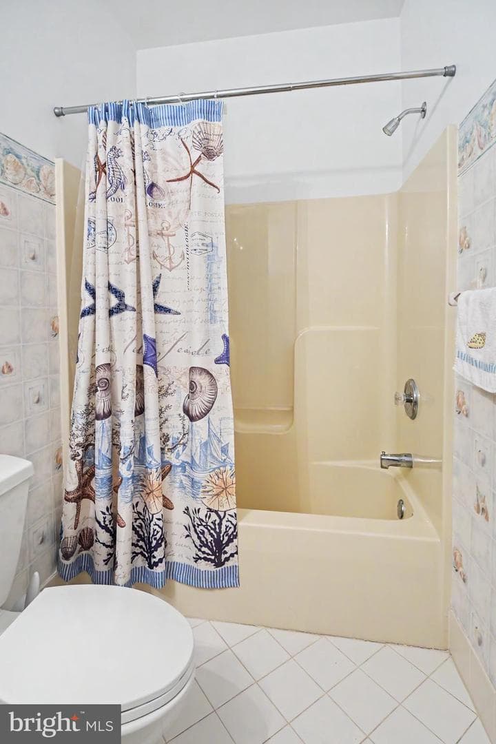 1503 Tarrington Way photo 35