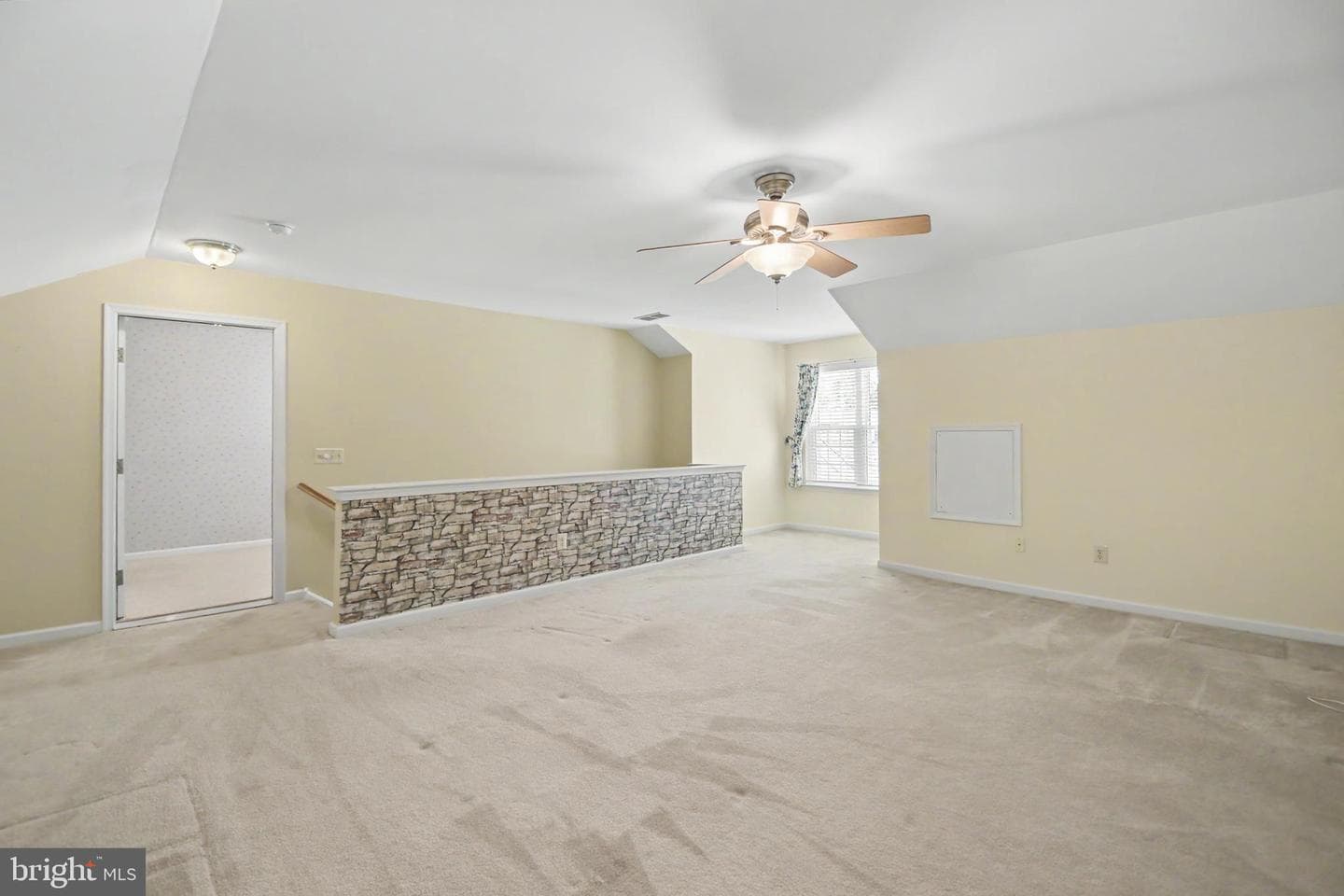 1503 Tarrington Way photo 39