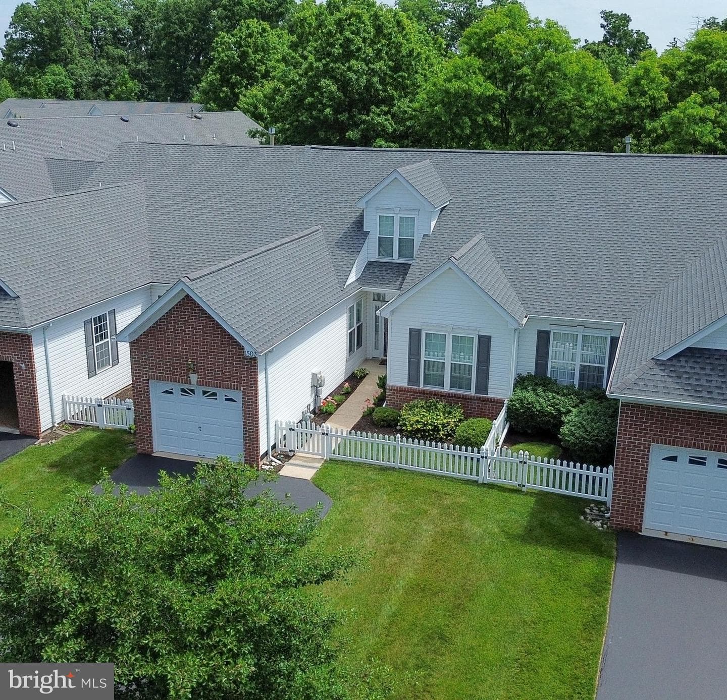 1503 Tarrington Way photo 6