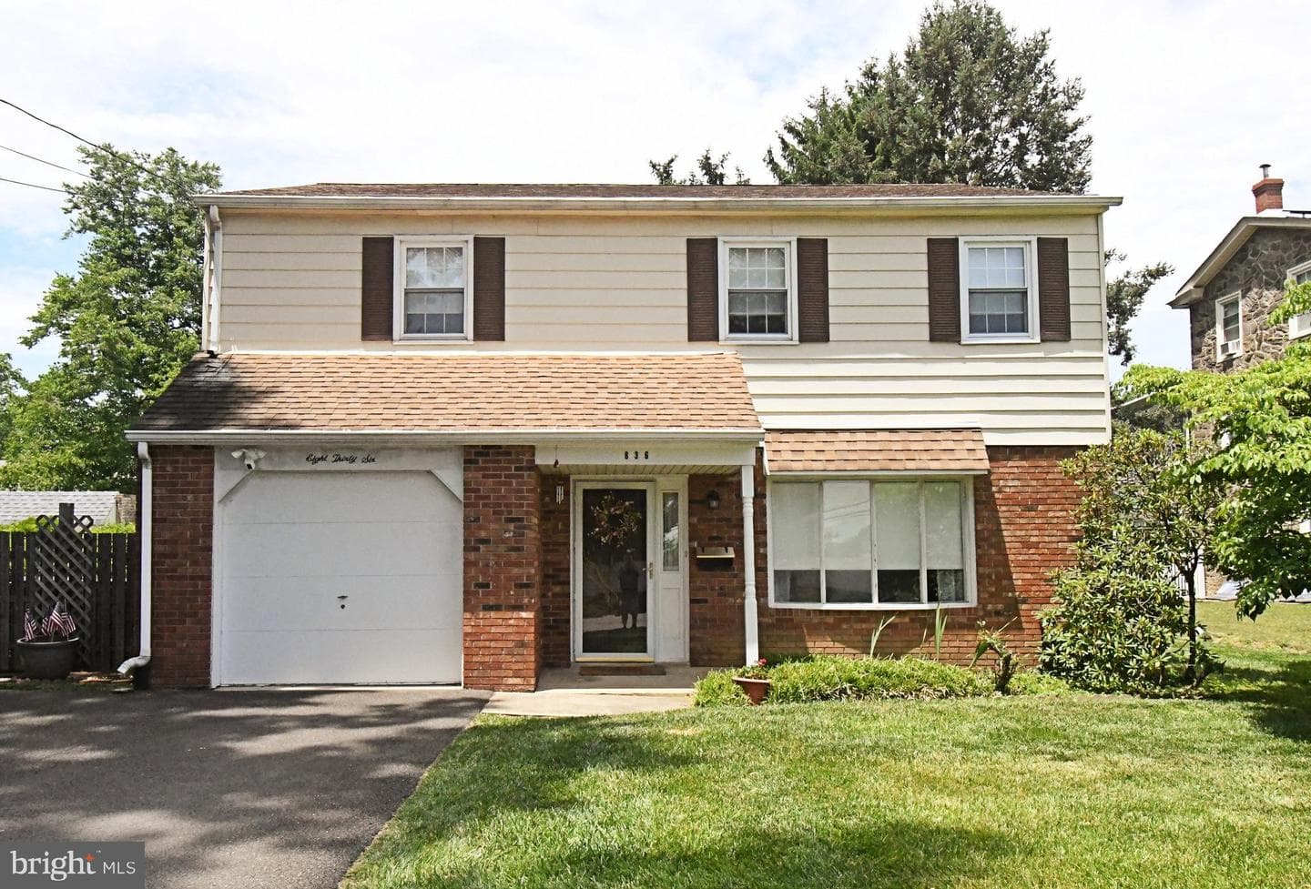 836 N Cedar Road photo 2