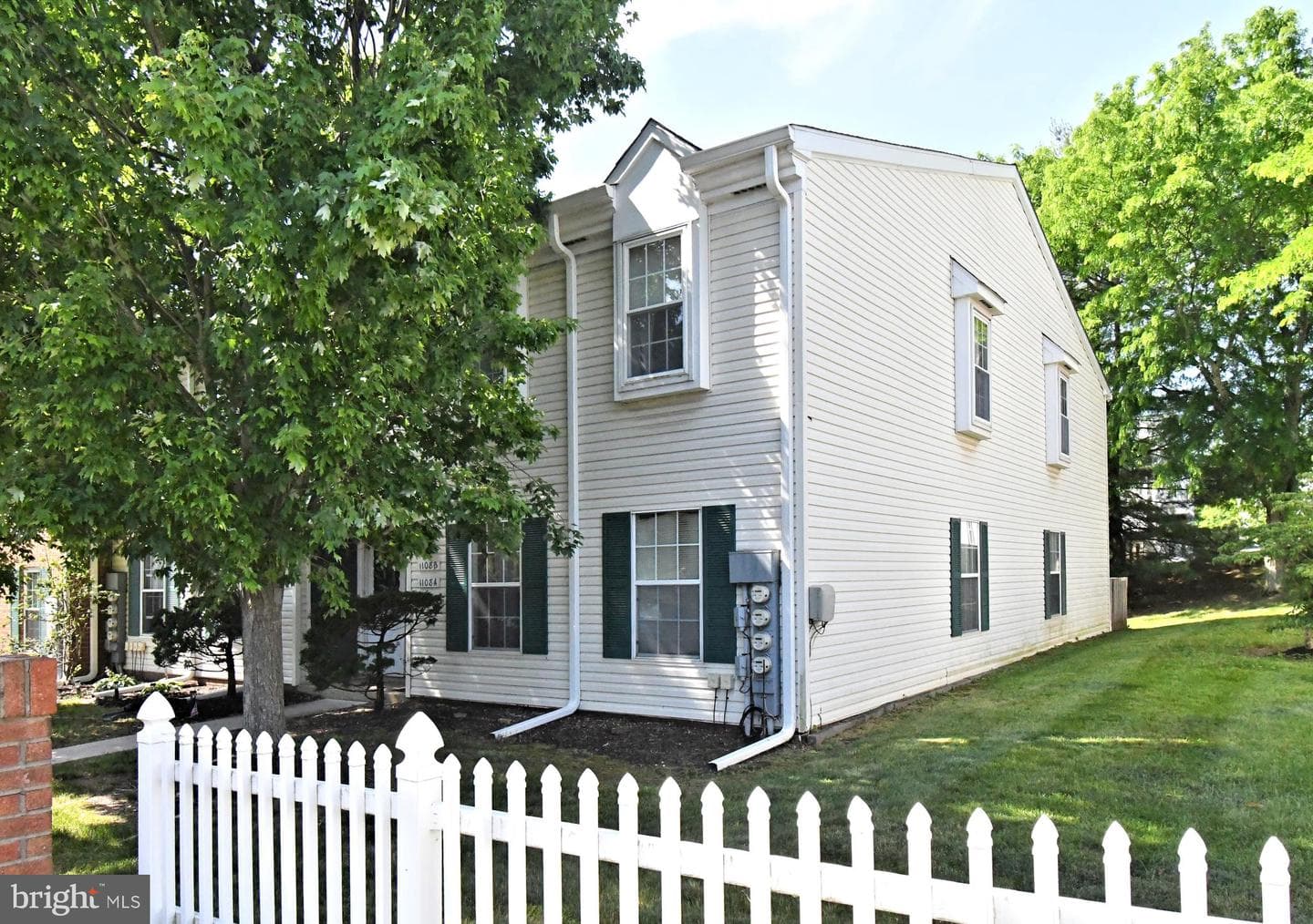 1108b Jefferson Court