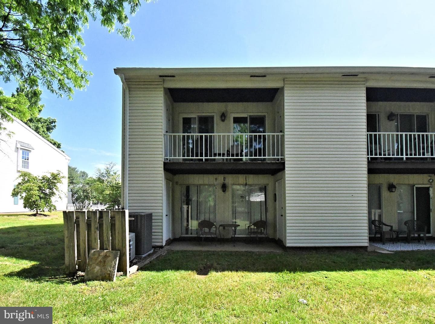1108b Jefferson Court photo 34