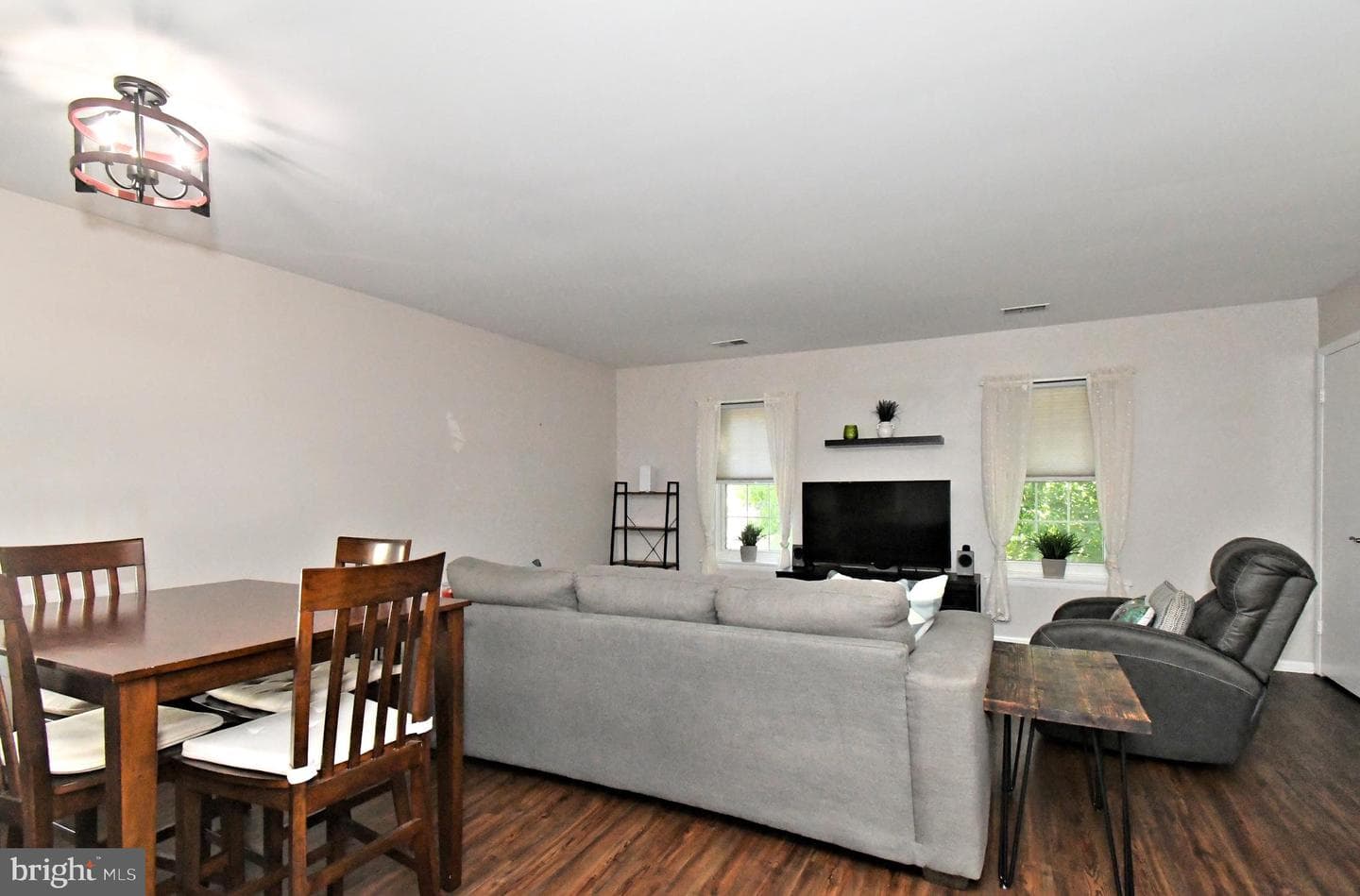 1108b Jefferson Court photo 7