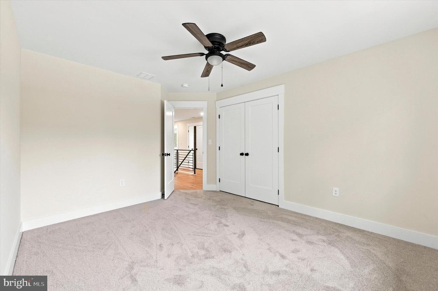 826 Hamel Avenue photo 30