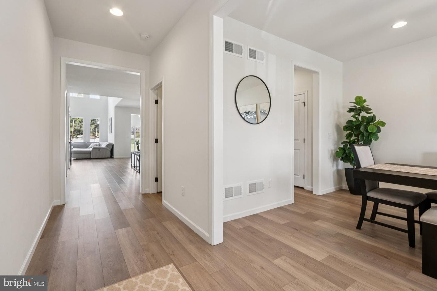 15 Patricia Drive photo 4
