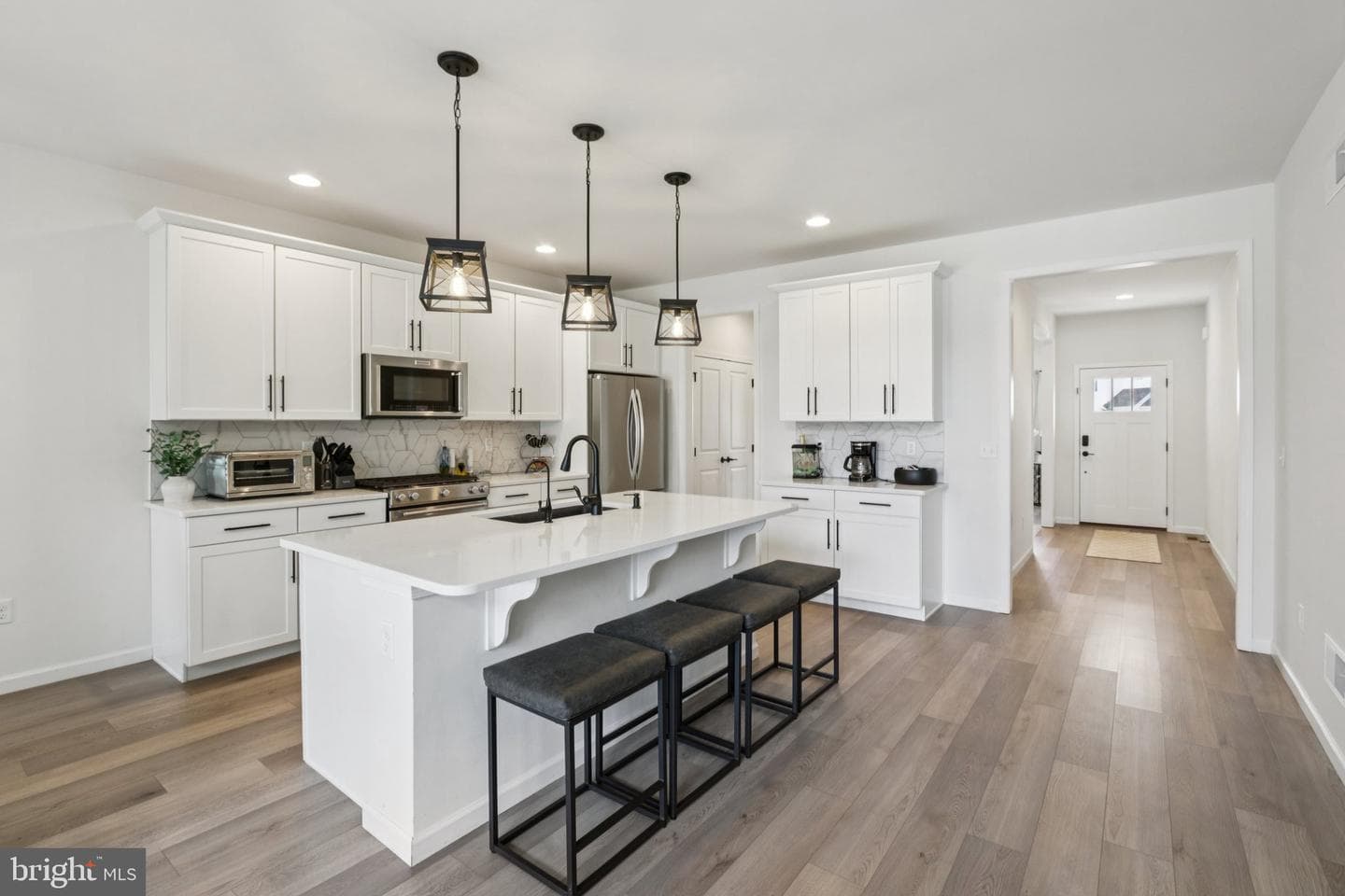 15 Patricia Drive photo 9