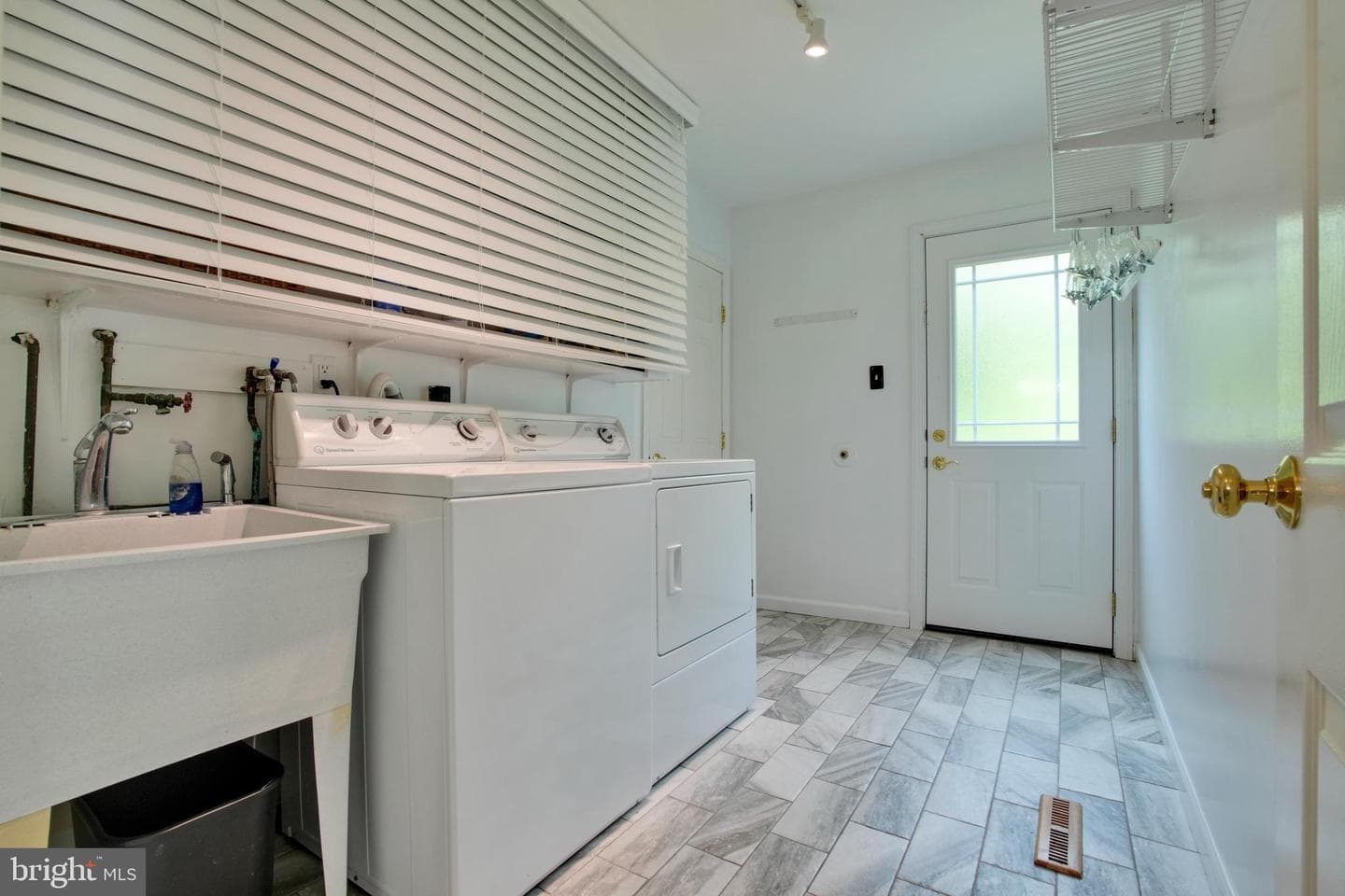 49 Dorchester Road photo 26