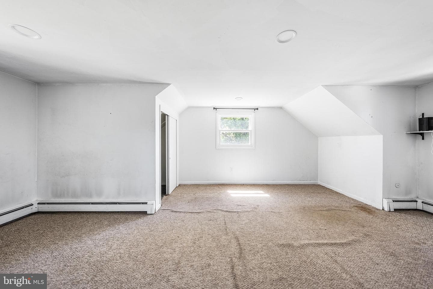 318 Washington Street photo 15