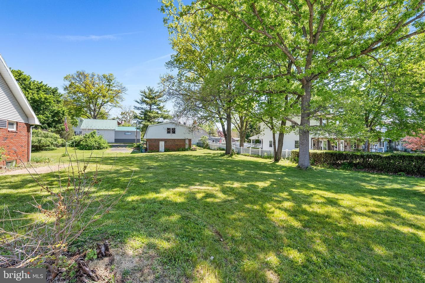318 Washington Street photo 5