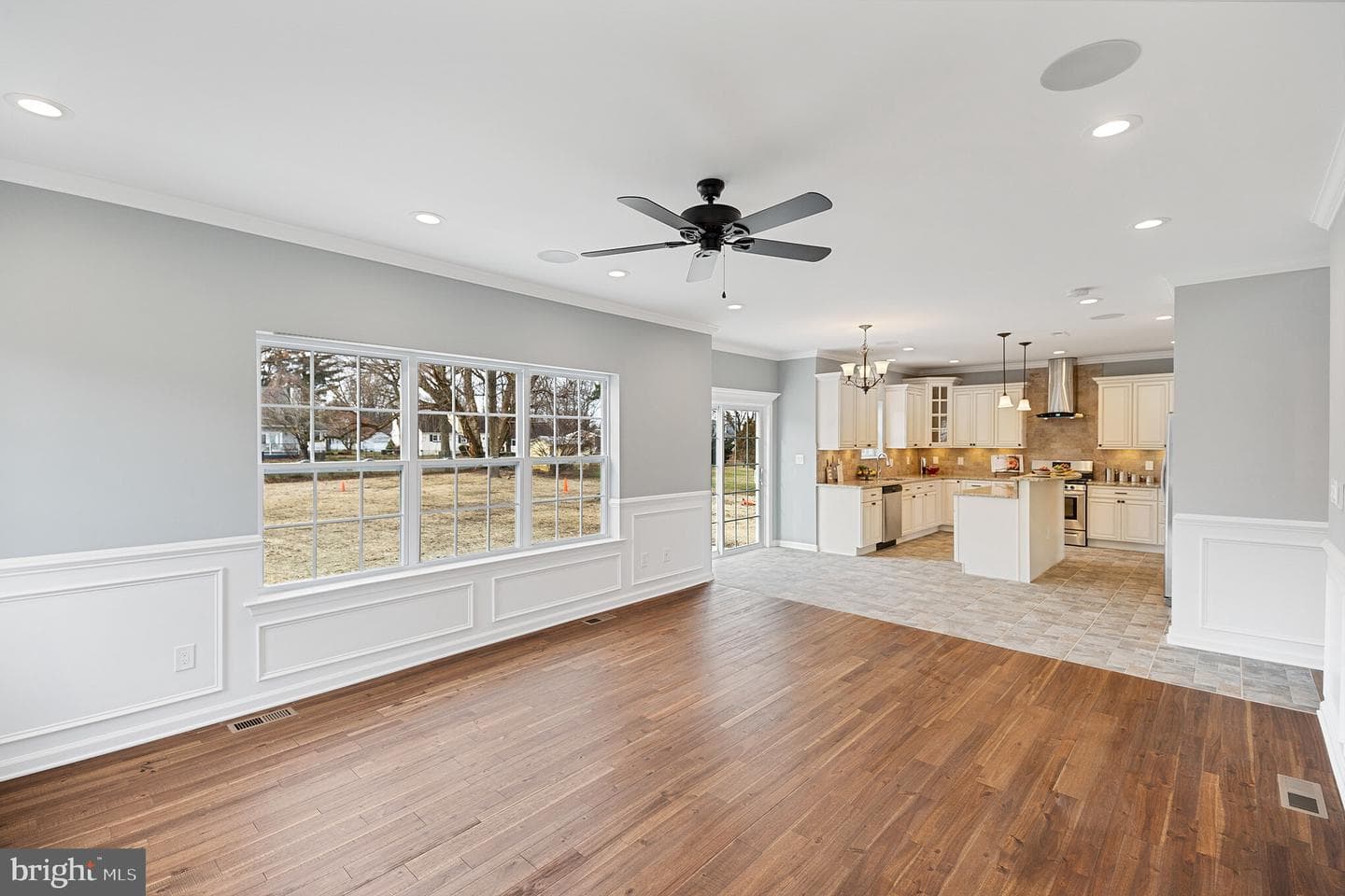 186 Byberry Rd. photo 32
