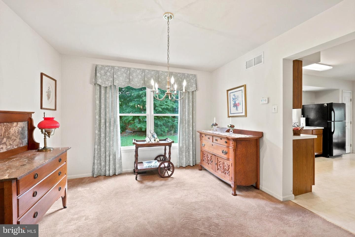 118 Fox Hunt Drive photo 8