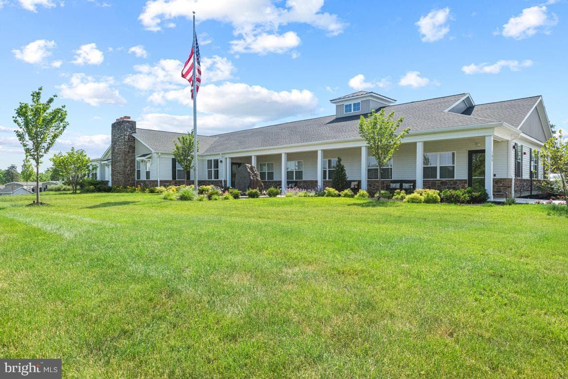 189 Upland Court photo 4