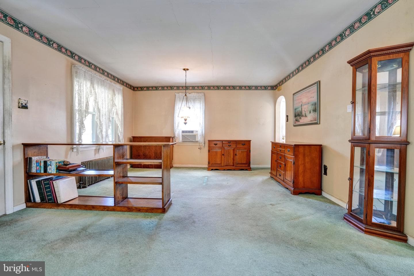 813 N Adams Street photo 22