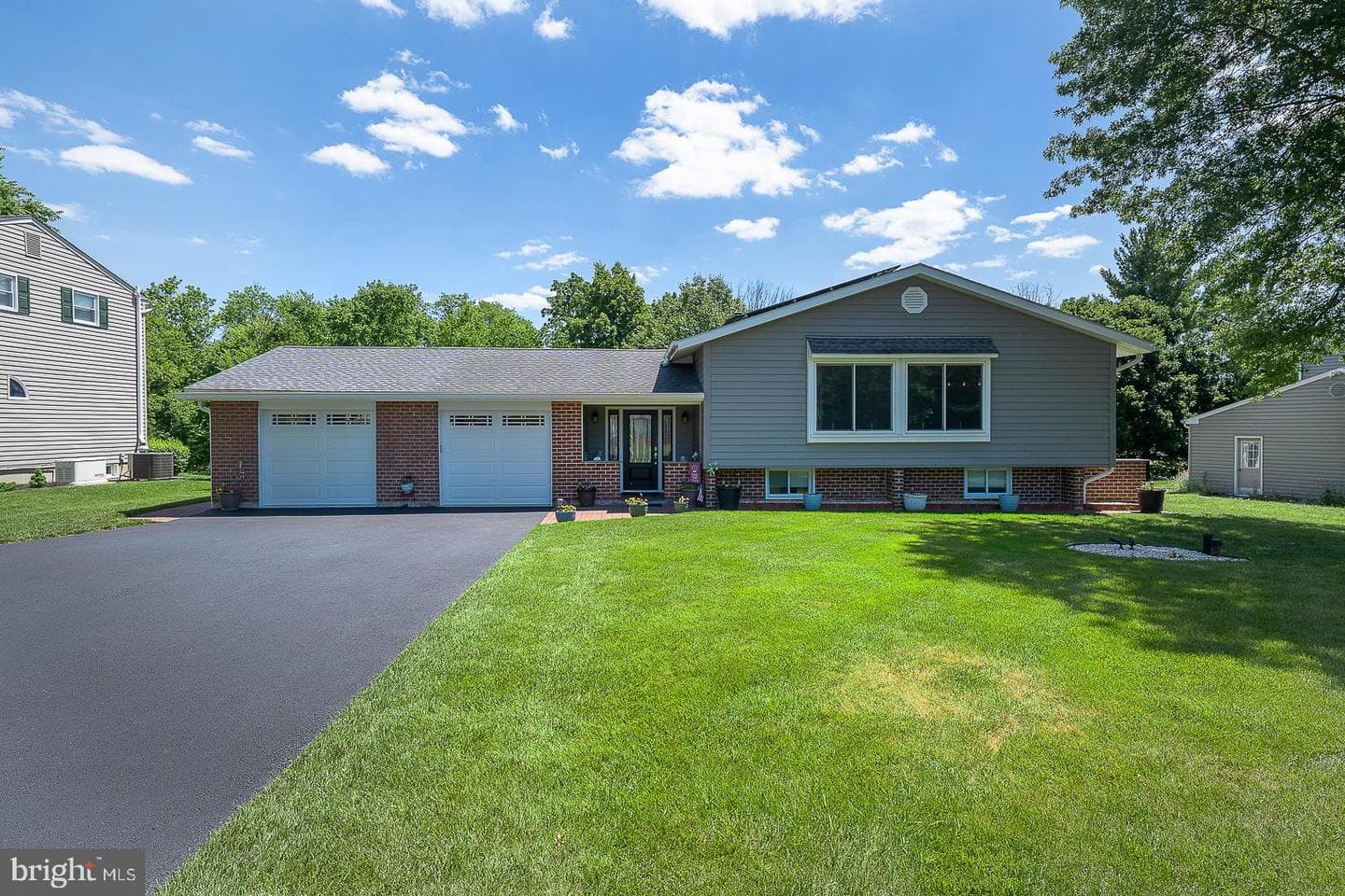 848 Mourning Dove Road, Audubon