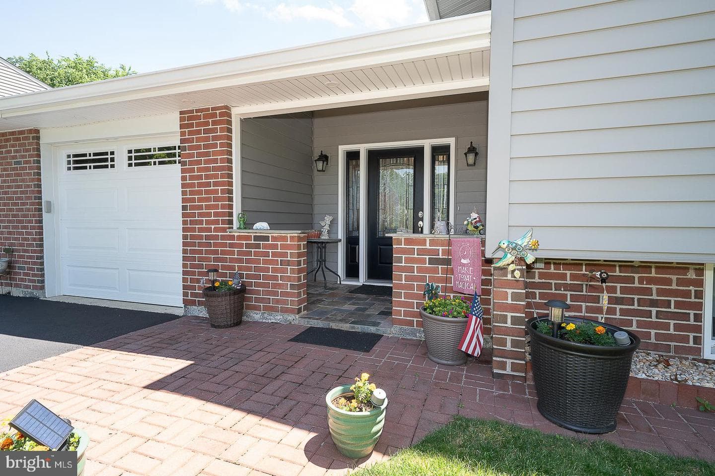 848 Mourning Dove Road photo 5