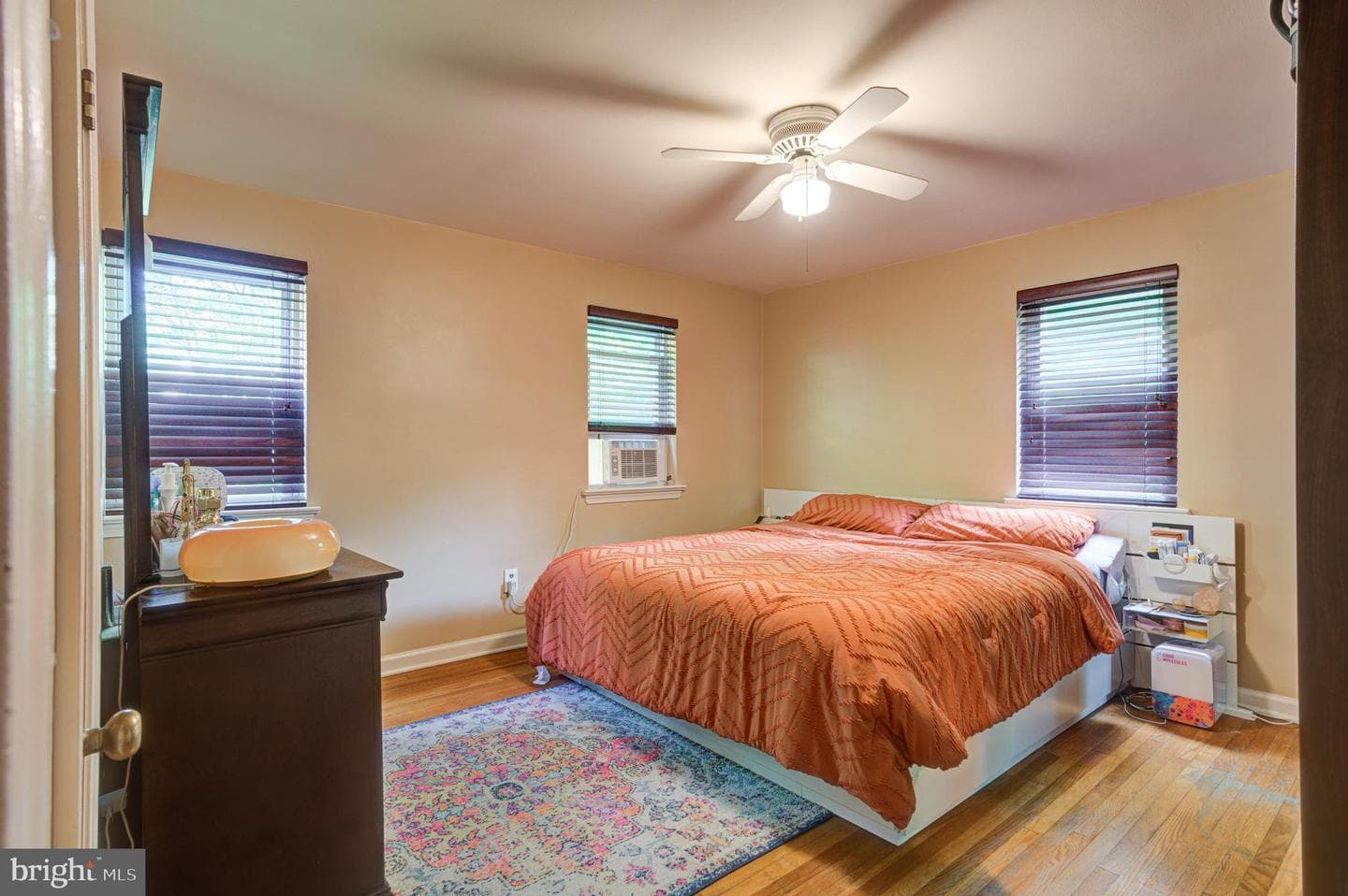 535 Beecher Avenue photo 11