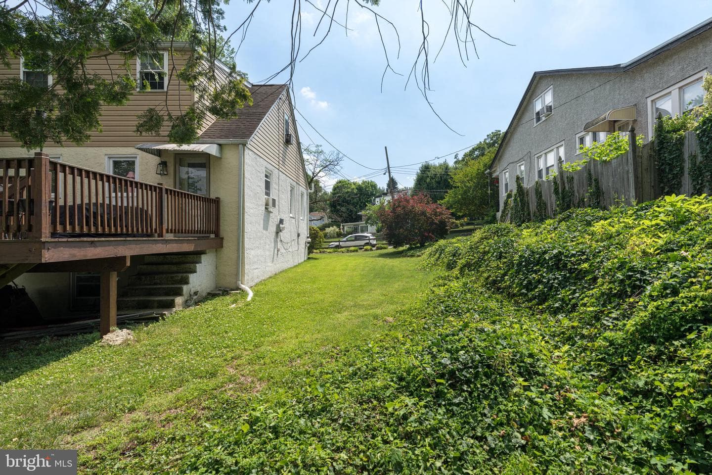 535 Beecher Avenue photo 32