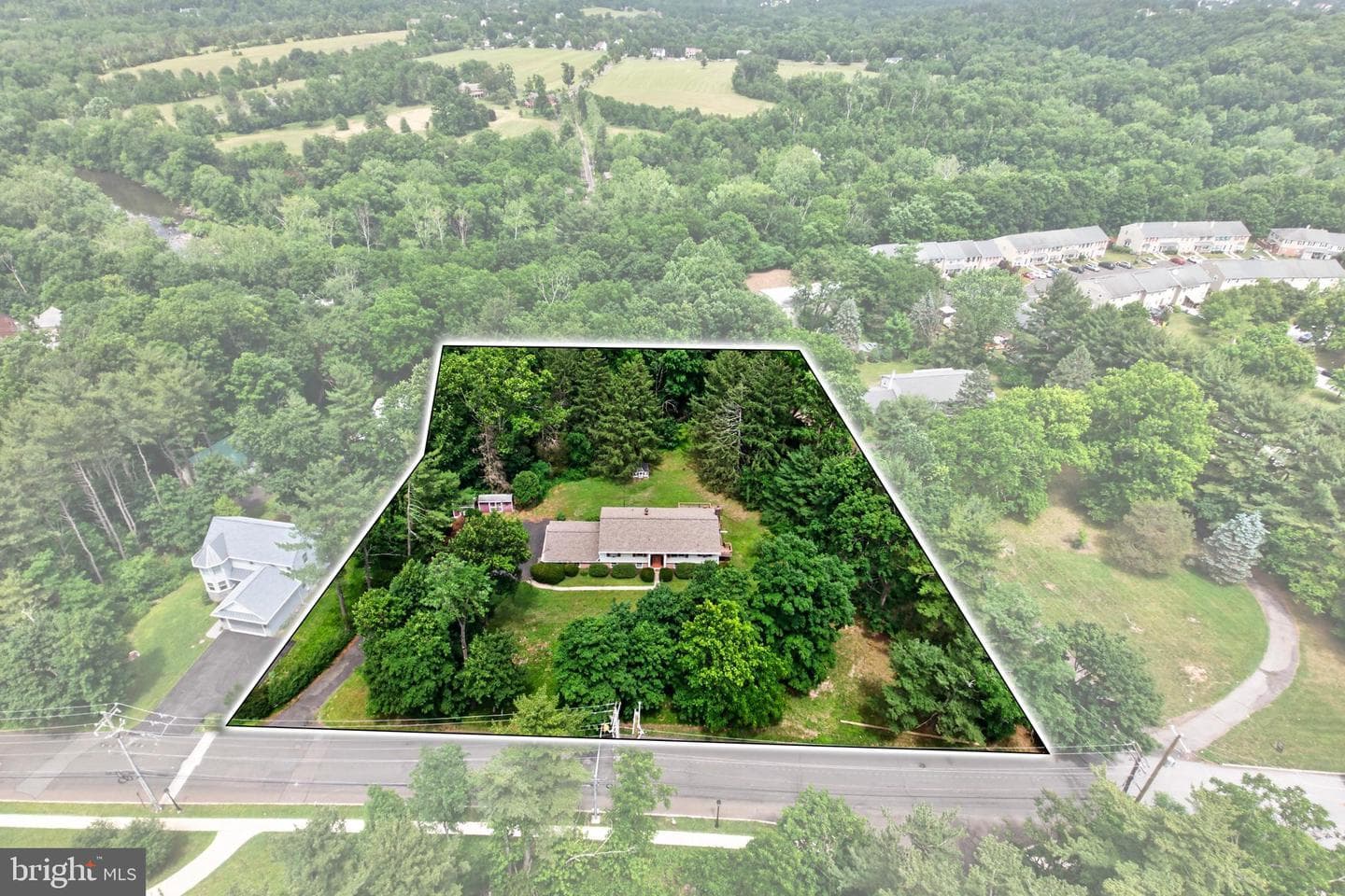 40 2nd Street, Schwenksville