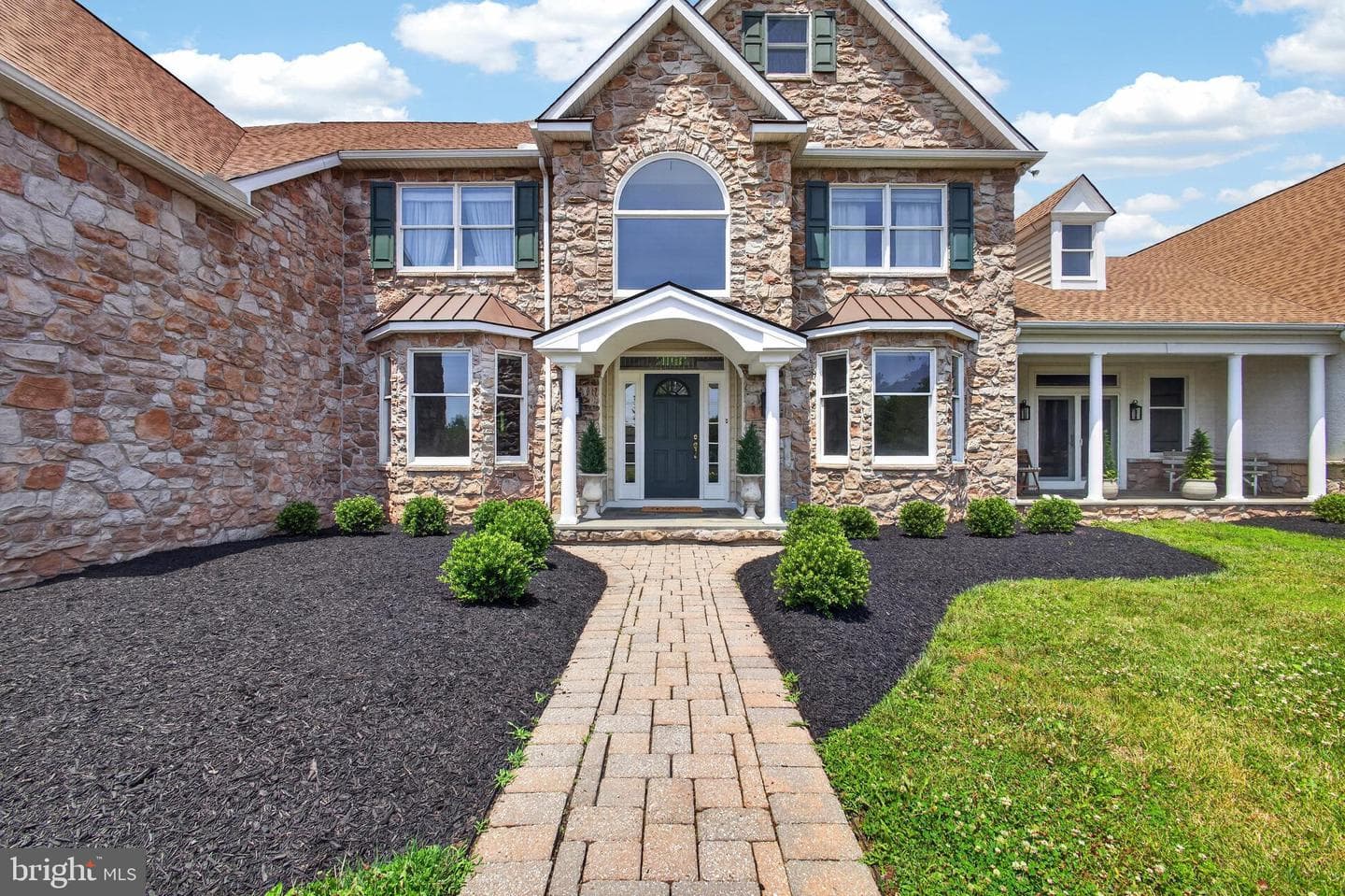 1465 Little Creek Lane photo 4