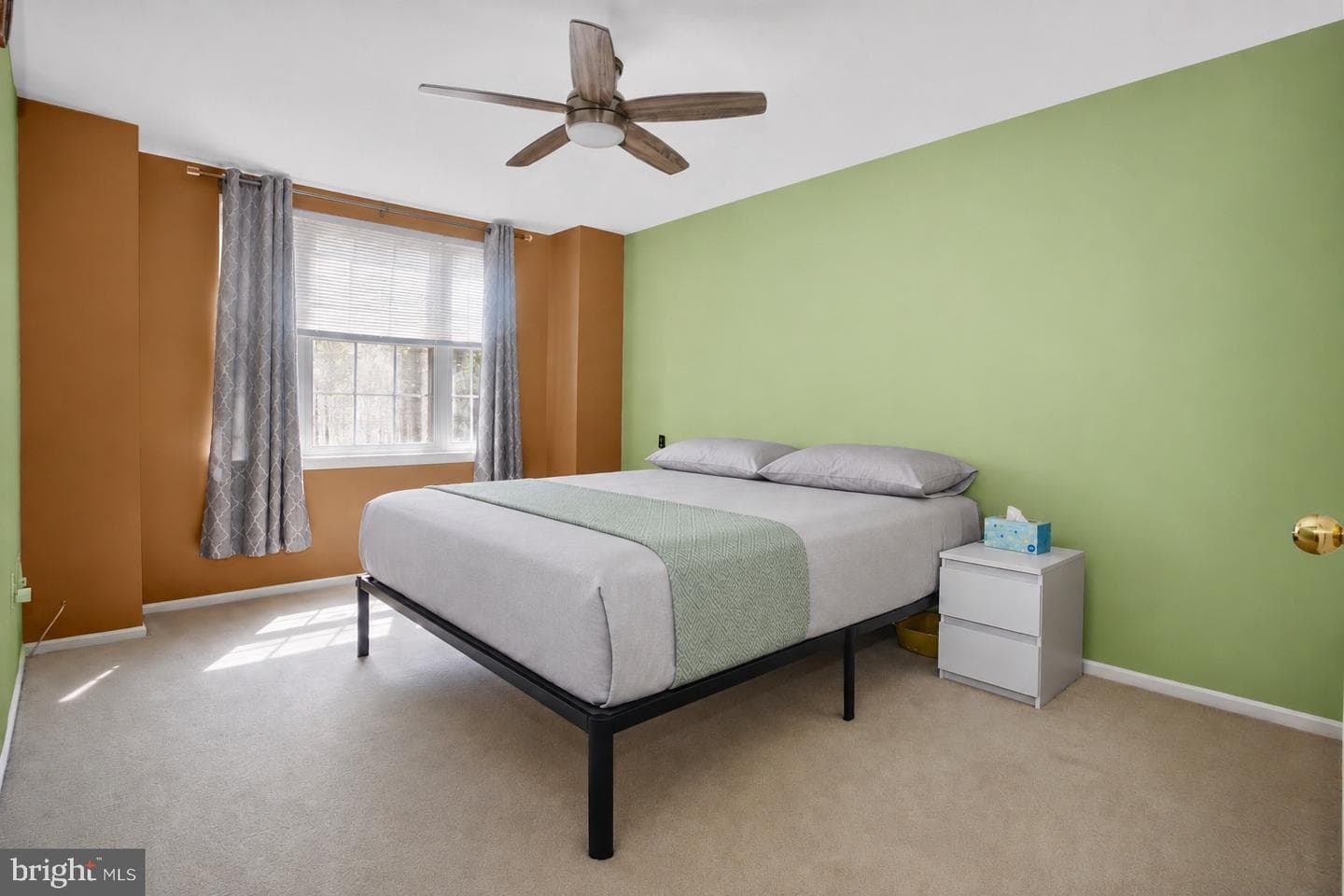 1030 Greenes Way Circle photo 33