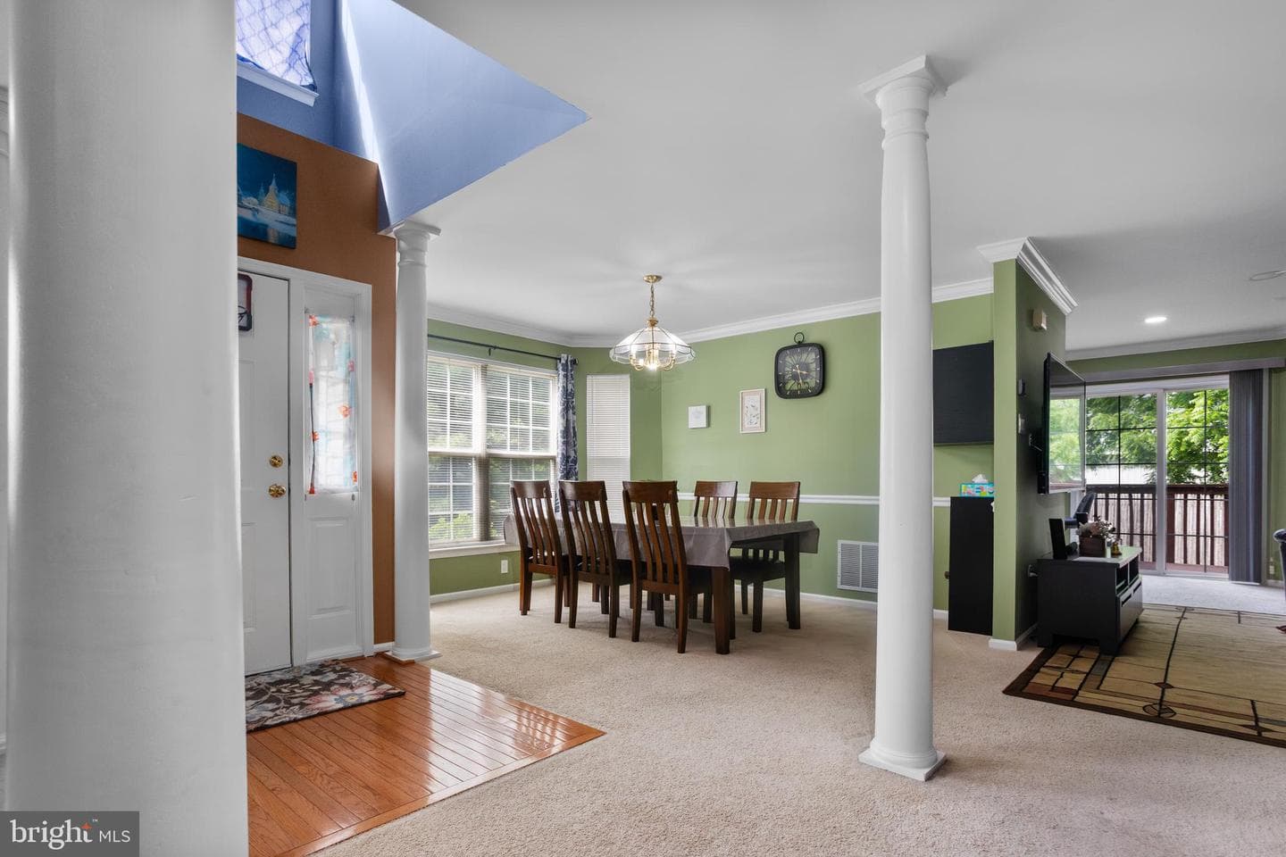 1030 Greenes Way Circle photo 6