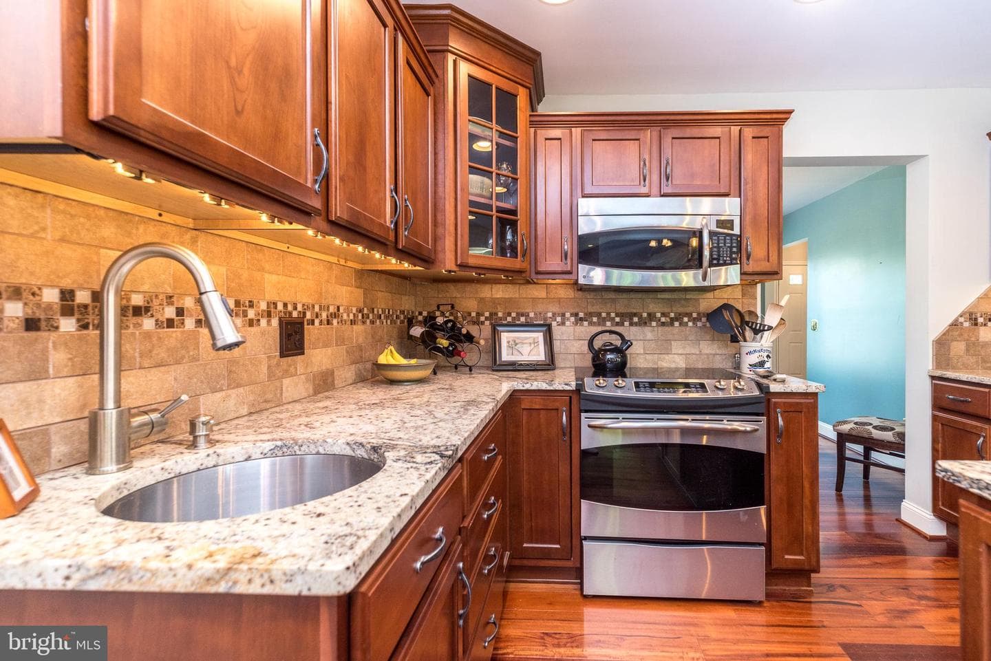 236 Longchamp Drive photo 22